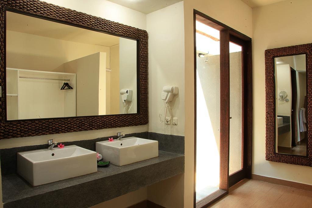 Lima Satu Resort Pemenang Номер фото