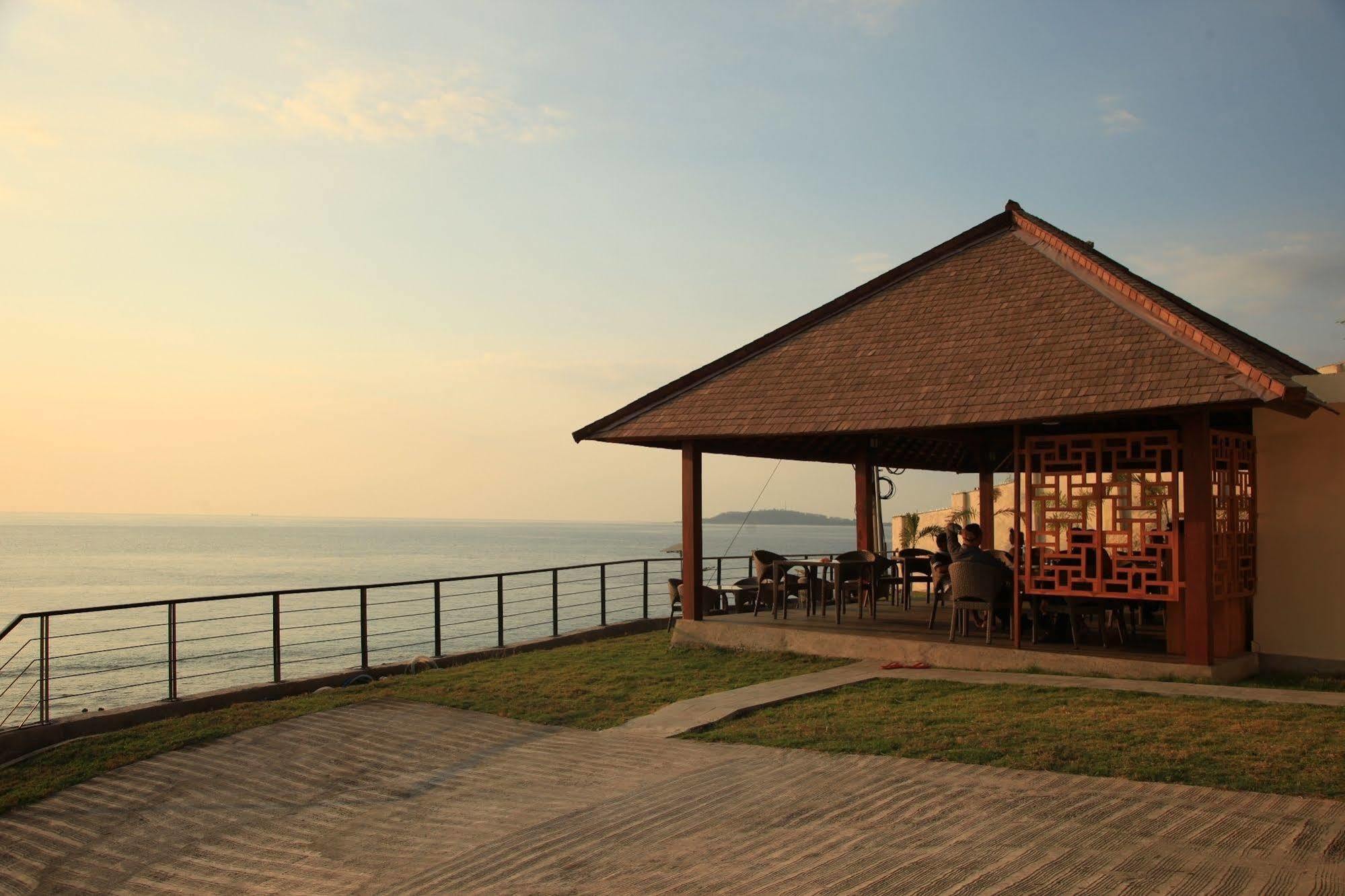 Lima Satu Resort Pemenang Екстер'єр фото